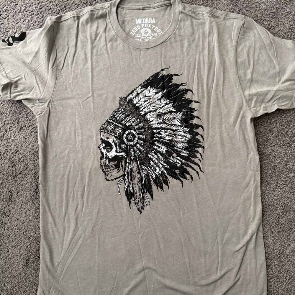 Men's Skull Graphic Tee in Gray